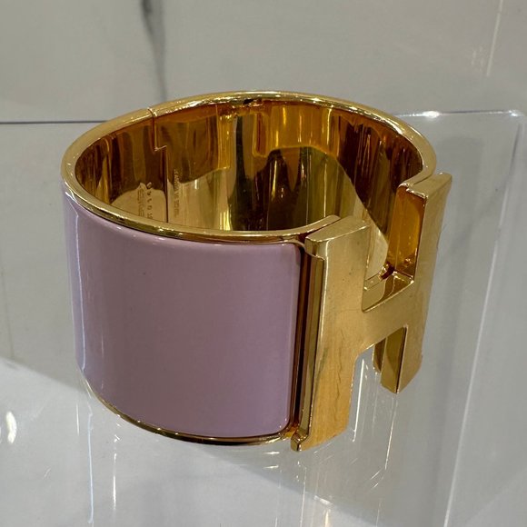 Hermes Clic Clac H Extra Large - Bracelet  PM - Light Pink (Rose Dragee) / GHW - Picture 1 of 7